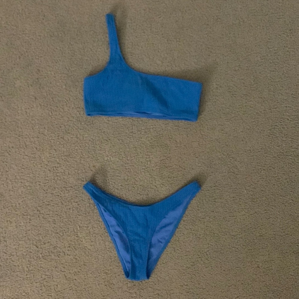 TRIANGL bikini set